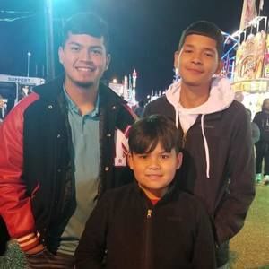 Meet your Posher, Roberto